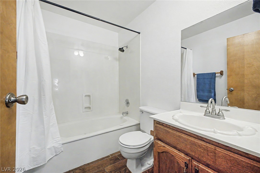 Photo 21 of 32, 6643 W Tropicana Avenue #104