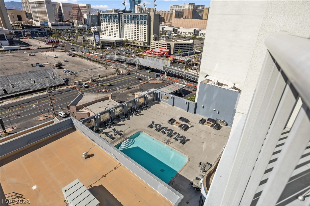 Photo 23 of 30, 211 E Flamingo Road #1115
