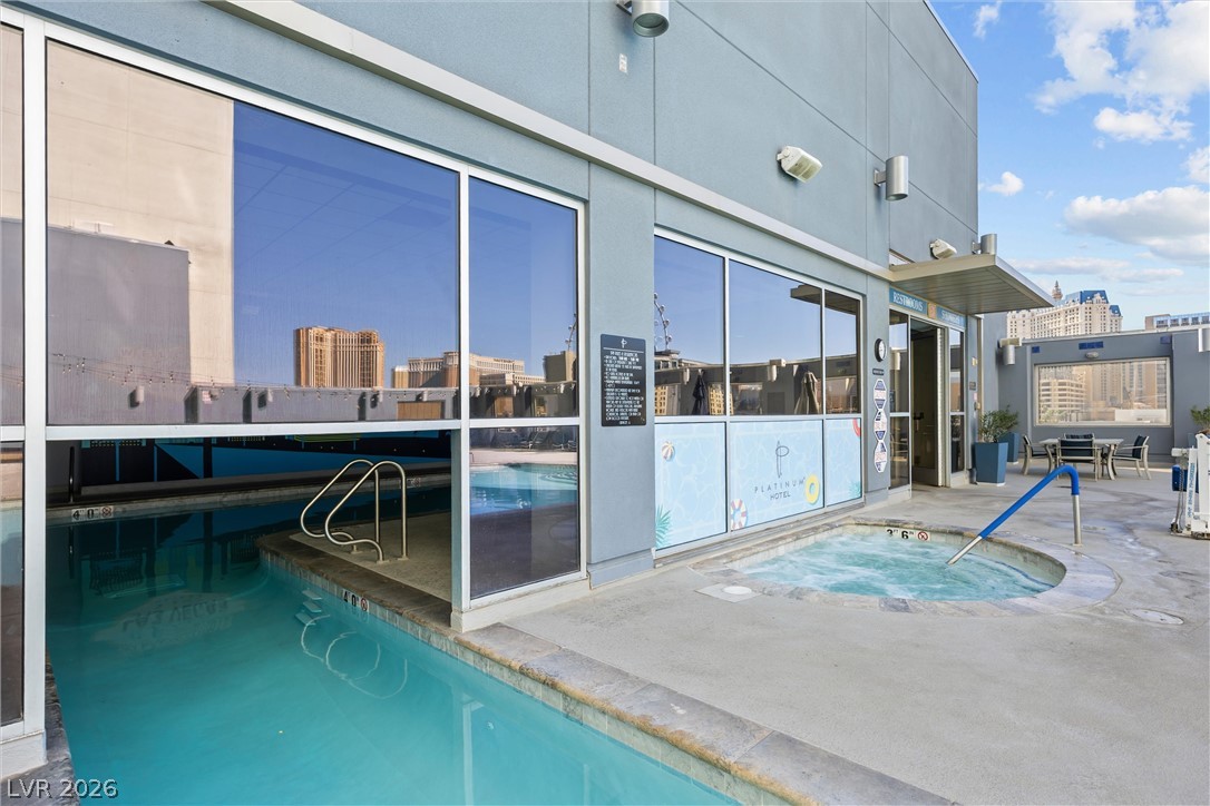 Photo 24 of 30, 211 E Flamingo Road #1115