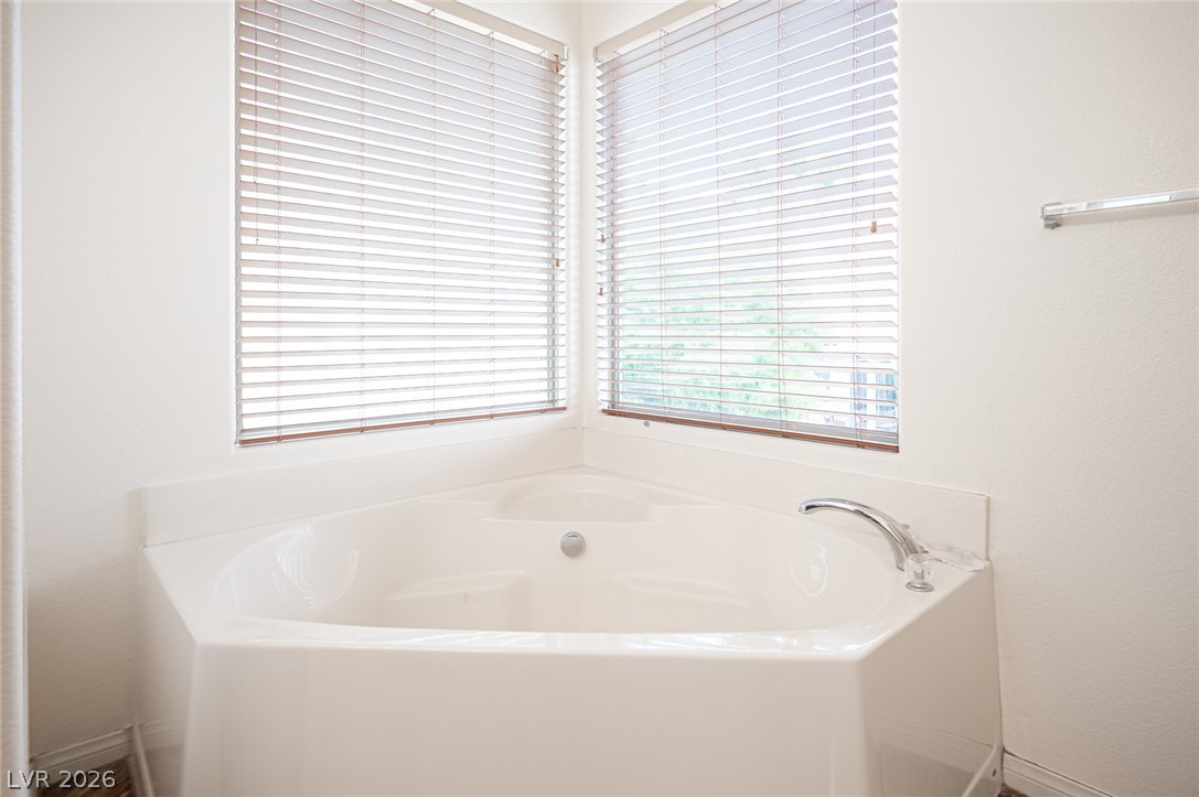 Photo 35 of 47, 9124 Craven Avenue