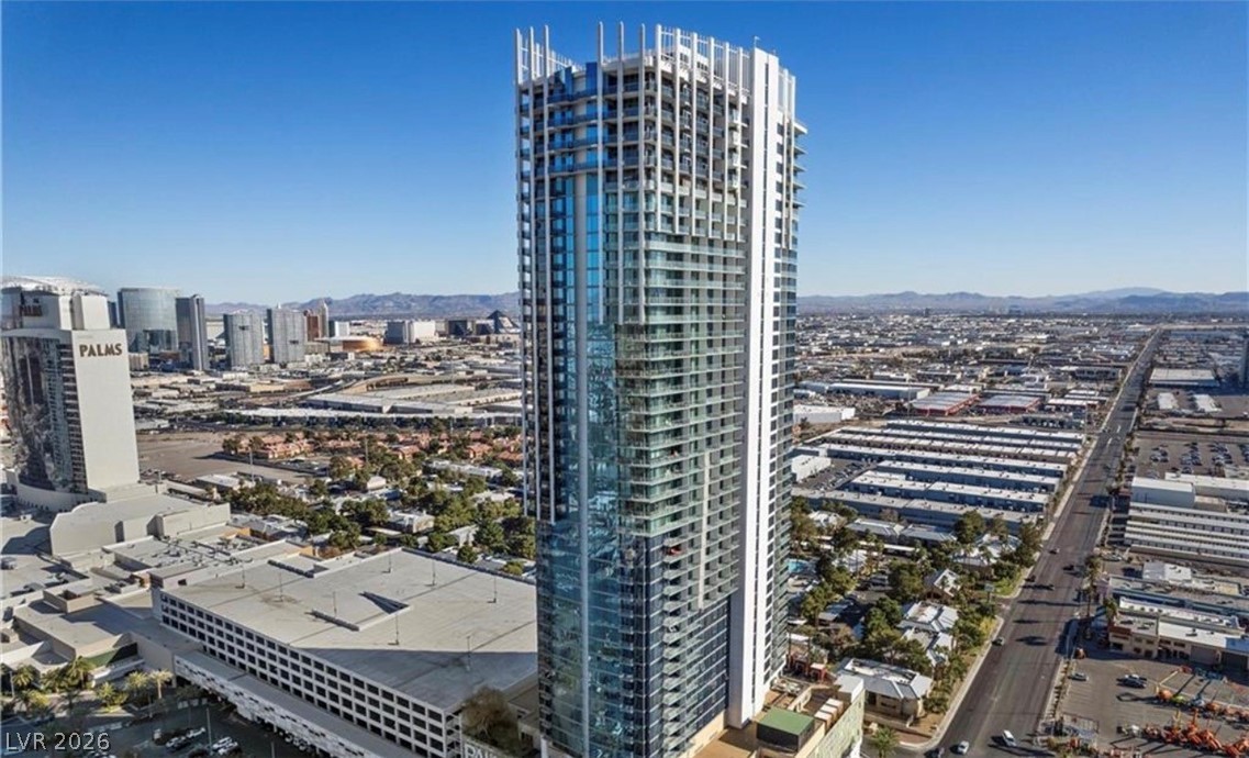 Photo 13 of 15, 4381 W flamingo rd Road #12305