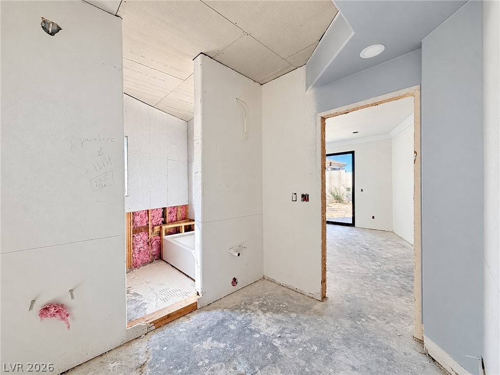 Photo 9 of 50, 8124 Tiara Cove Circle