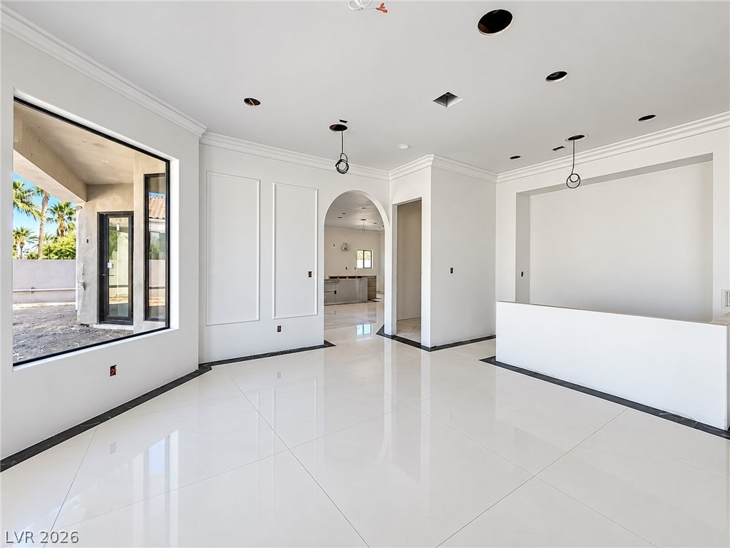Photo 13 of 50, 8124 Tiara Cove Circle