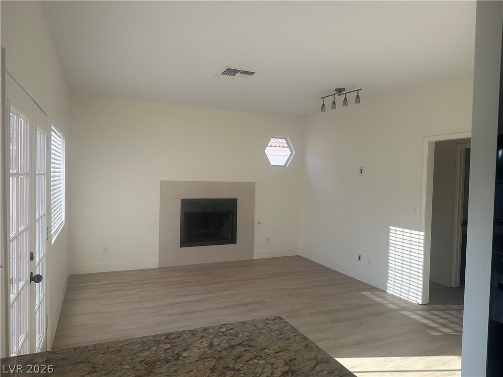 Photo 7 of 27, 1208 Nighthawk Drive