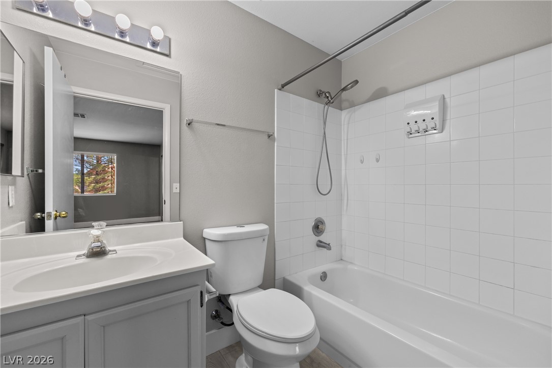 Photo 17 of 21, 972 Mesquite Springs Drive #201