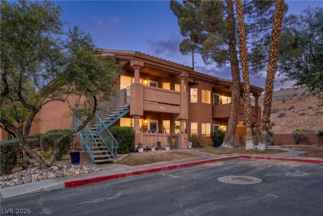 972 Mesquite Springs Drive #201, Mesquite