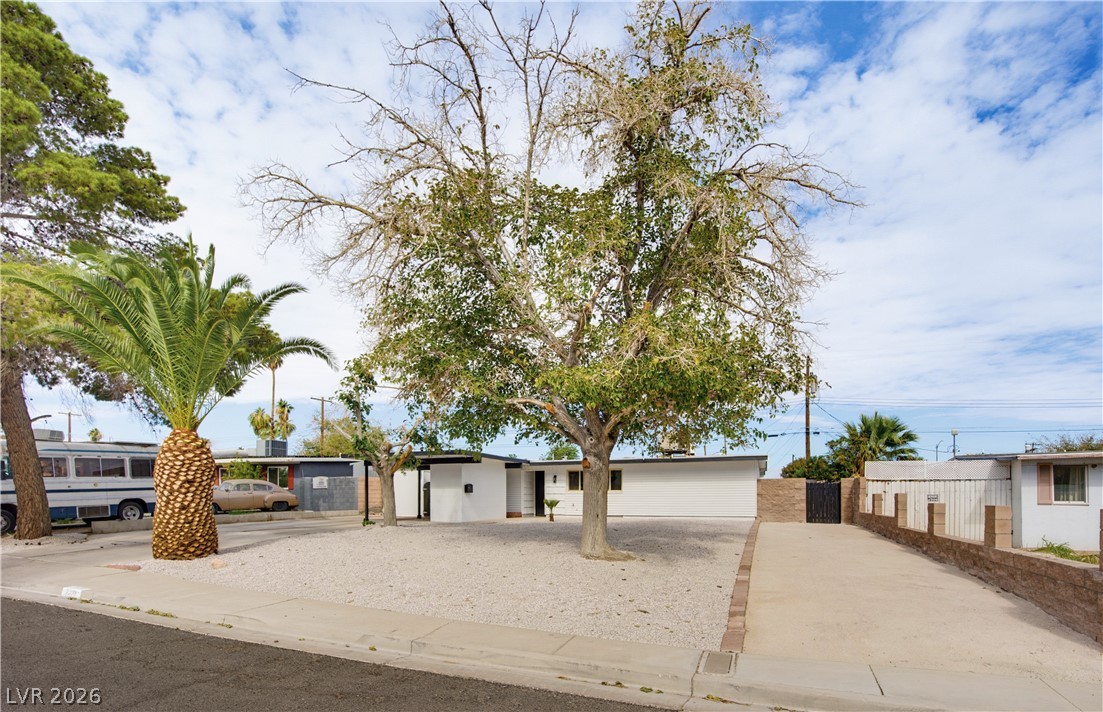 2330 Natalie Avenue, Las Vegas