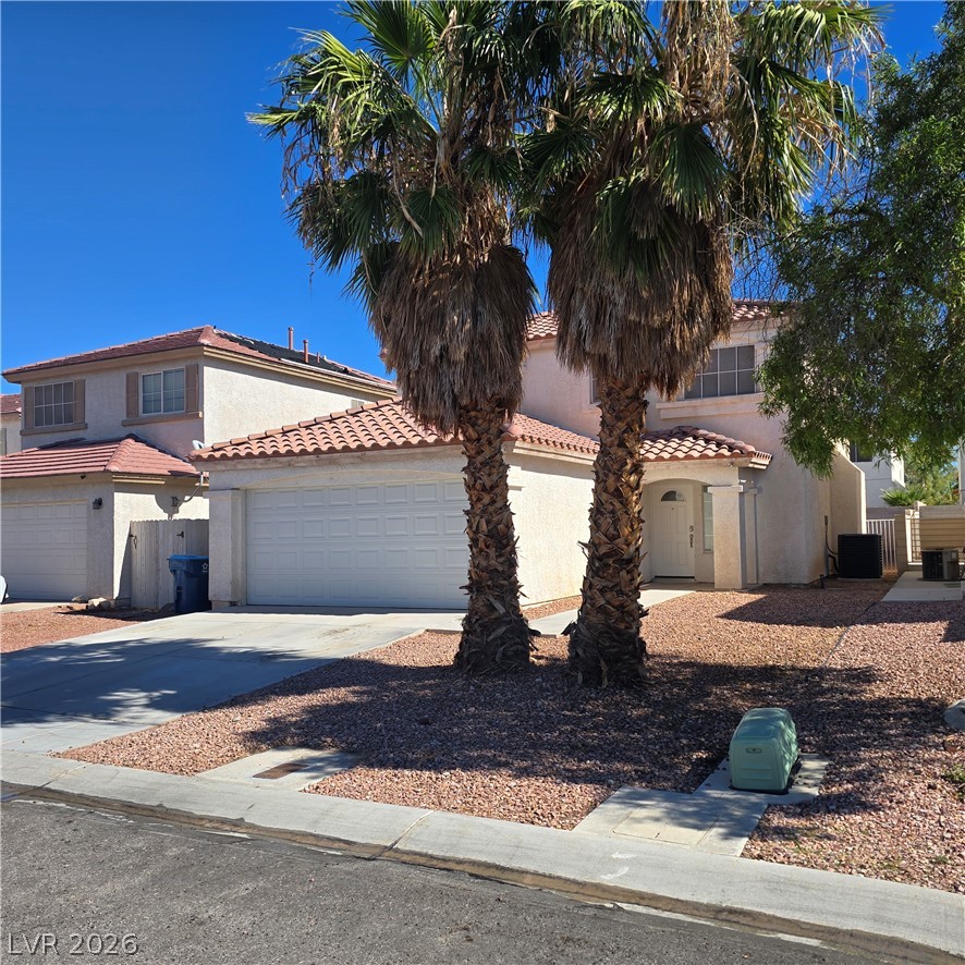 Photo 2 of 10248 Grecian Laurel Court