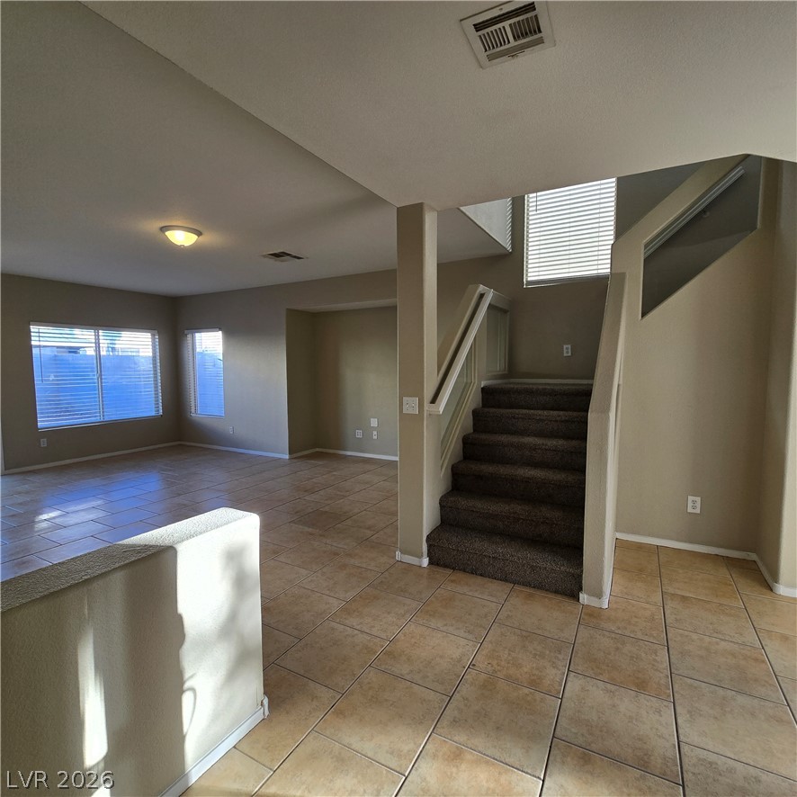 Photo 16 of 39, 10248 Grecian Laurel Court