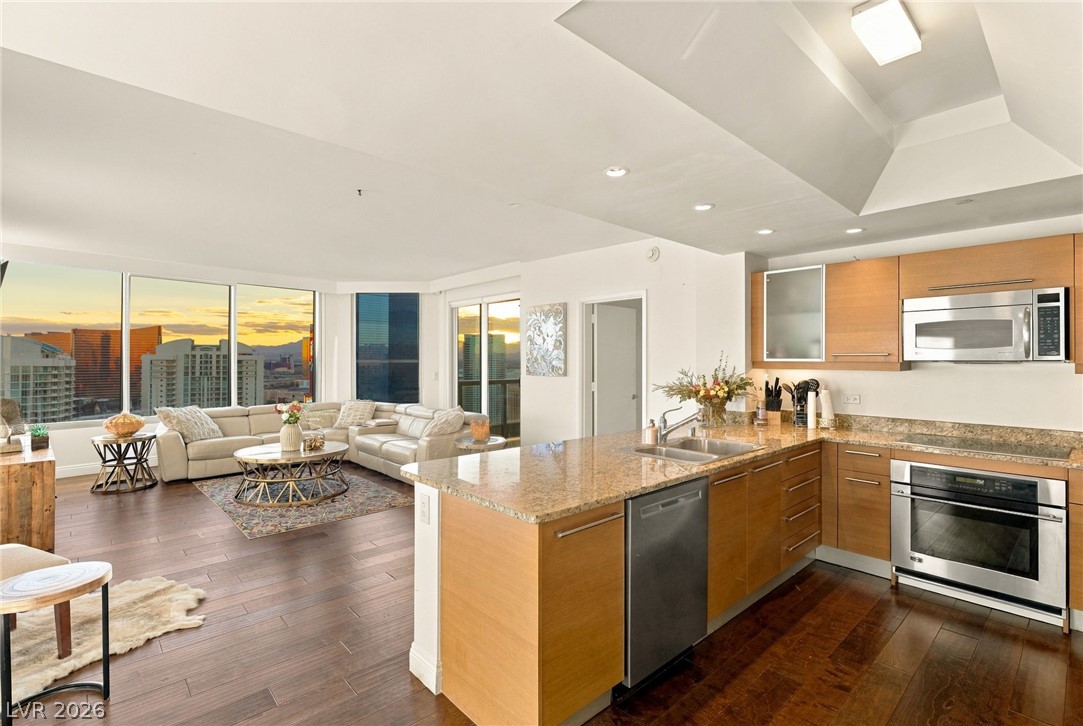 Photo 4 of 222 Karen Avenue #4101