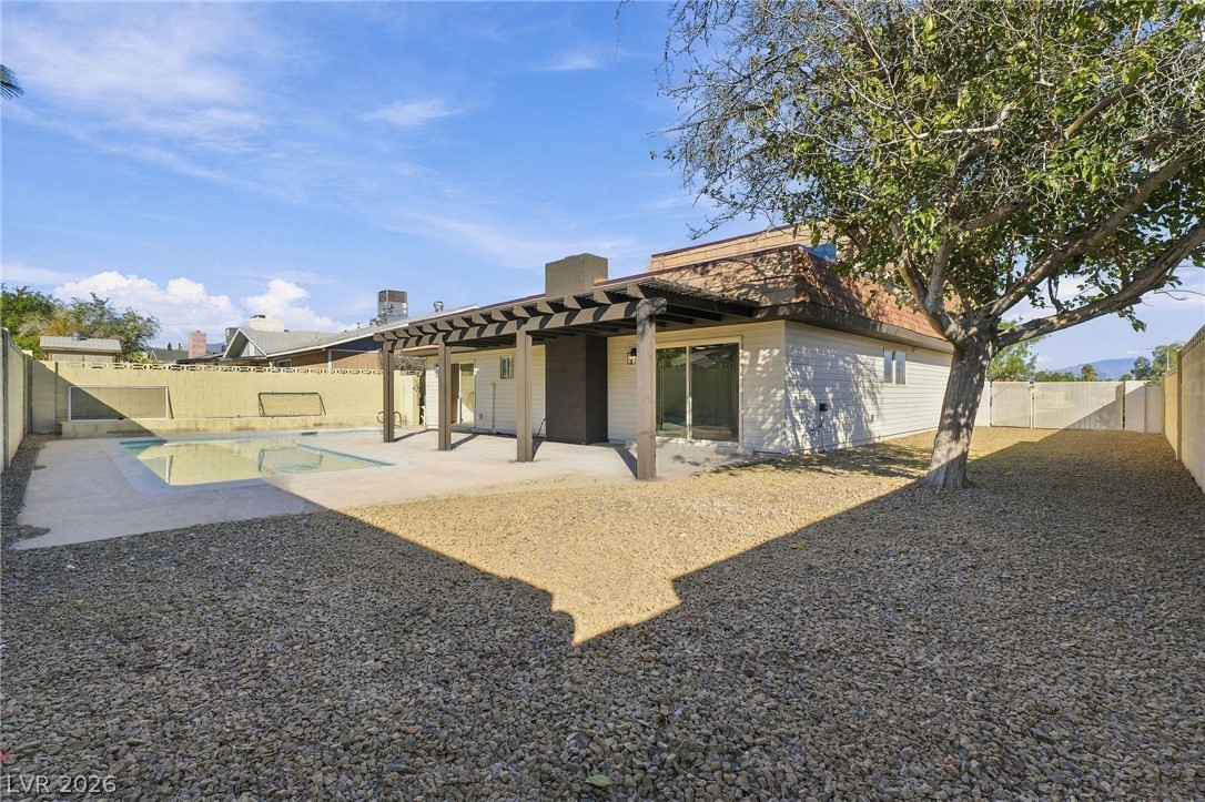 Photo 42 of 54, 7301 Pinedale Avenue