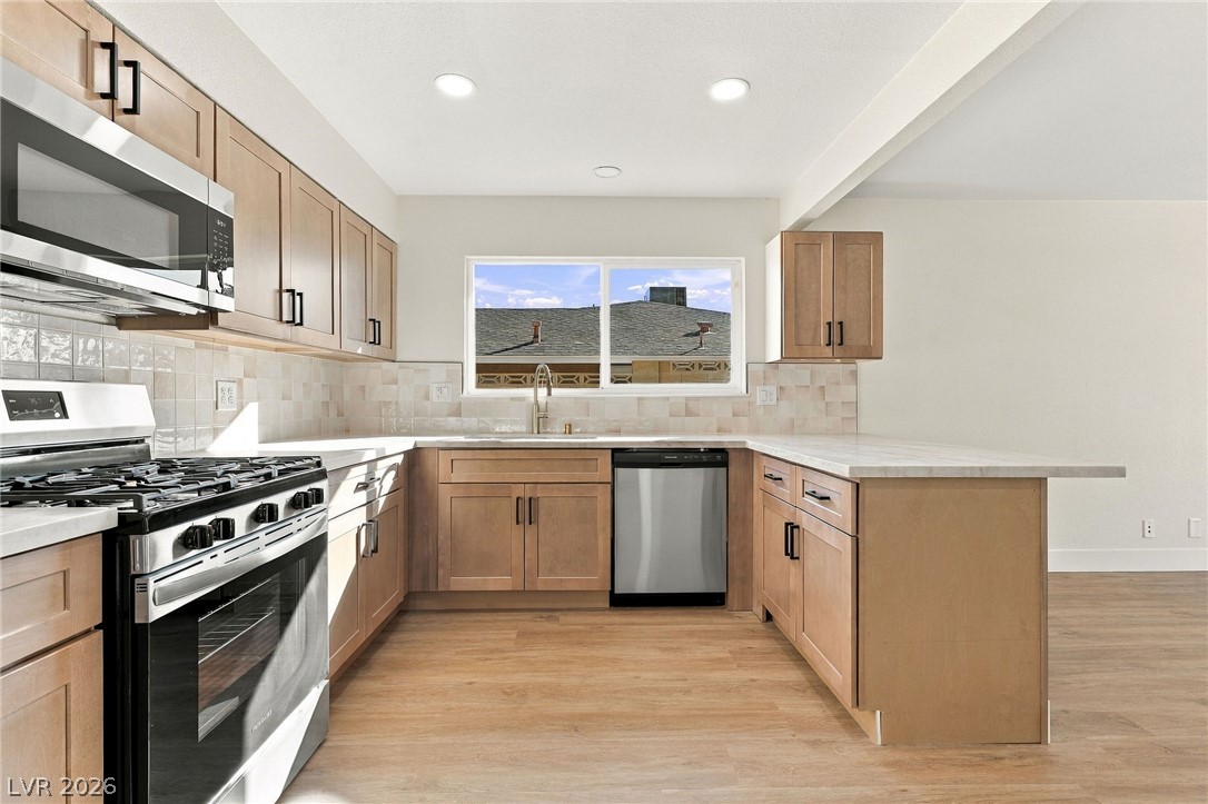 Photo 2 of 7301 Pinedale Avenue