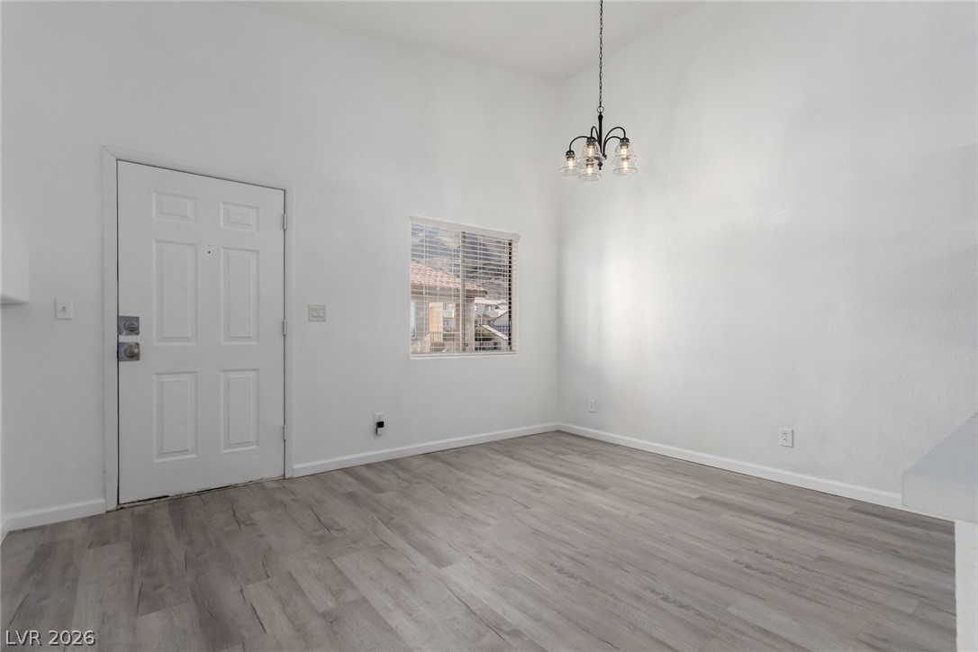 Photo 6 of 43, 2110 Los Feliz Street #2015