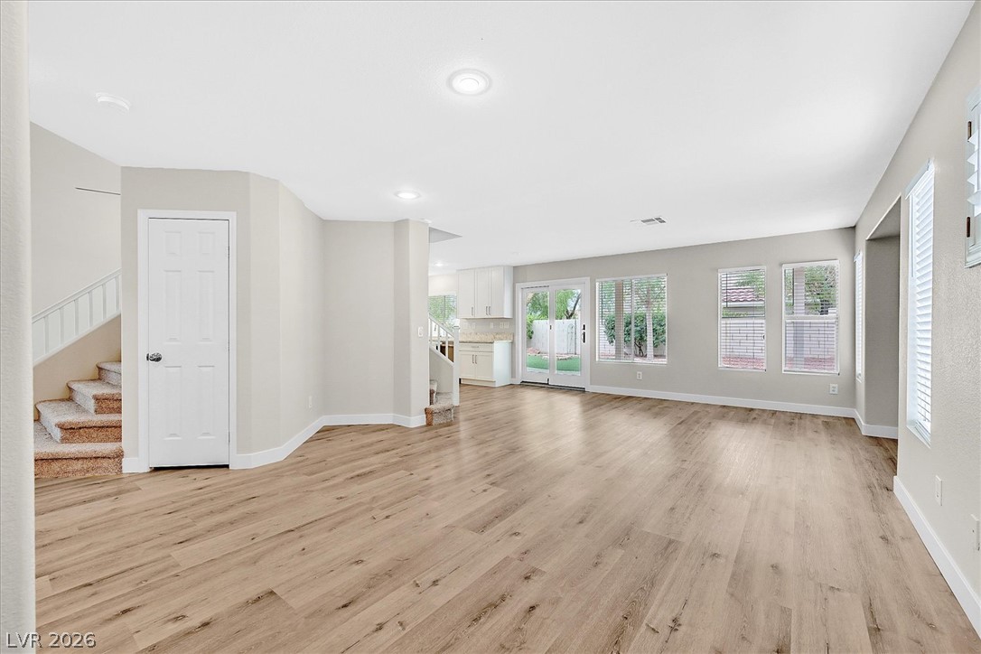 Photo 5 of 61 Tanglewood Drive