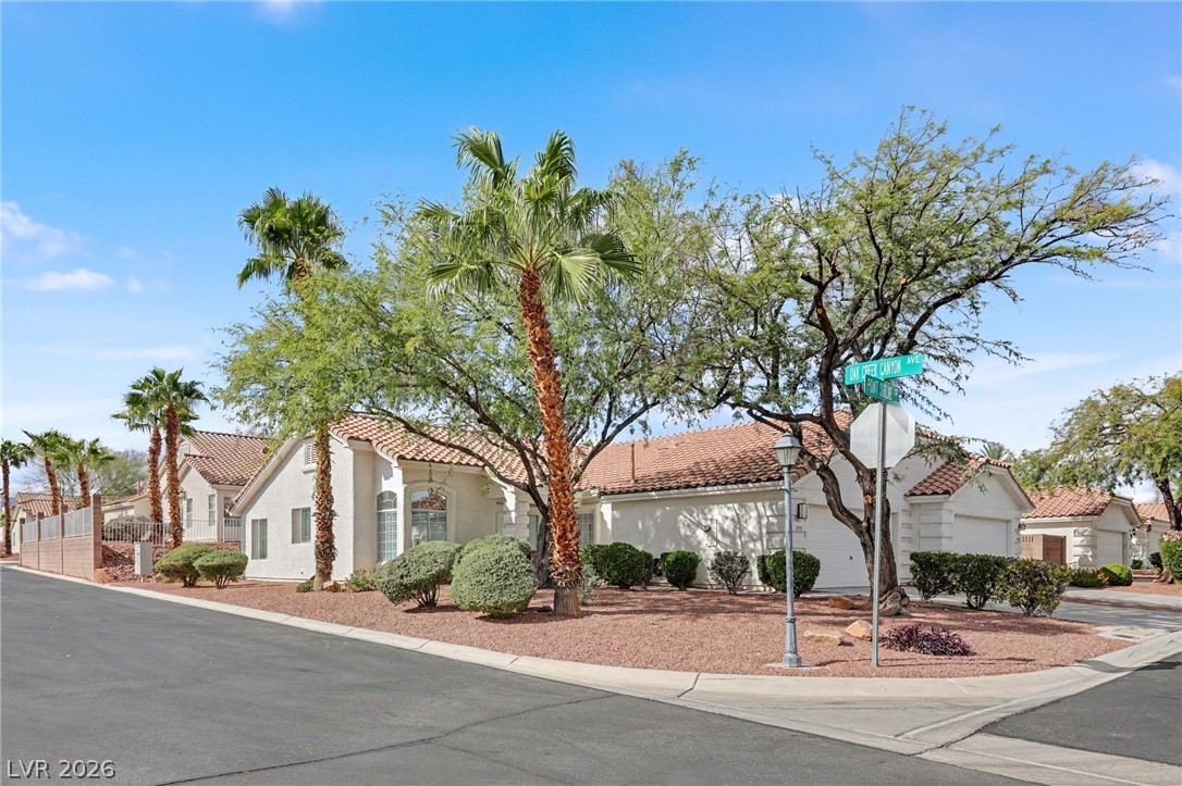 Photo 2 of 3773 Point Sublime Street
