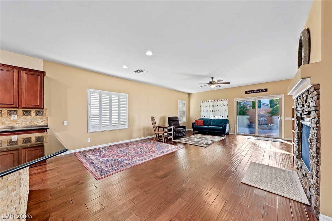 Photo 13 of 40, 2625 Bechamel Place