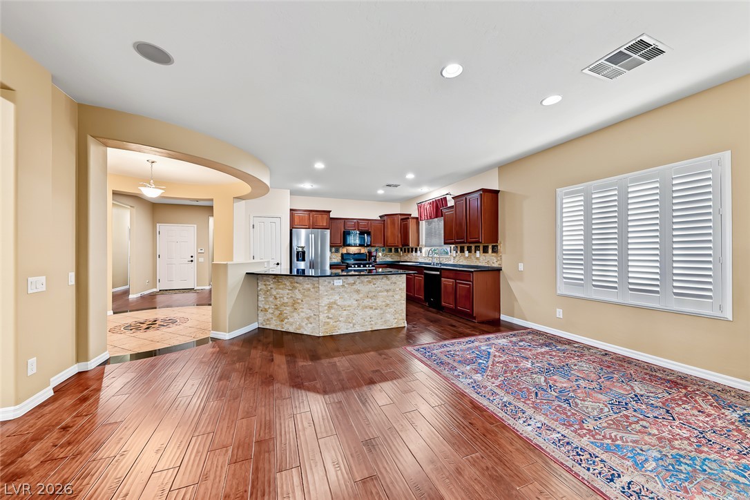 Photo 12 of 40, 2625 Bechamel Place
