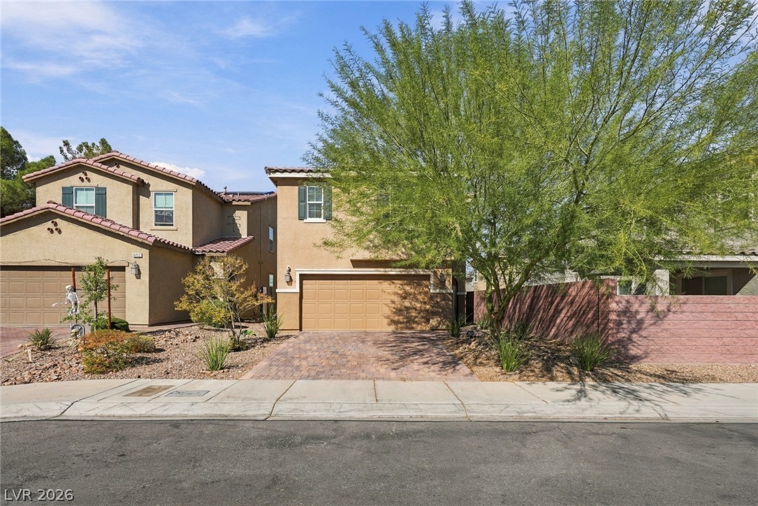 9088 Jade Vine Avenue, Las Vegas