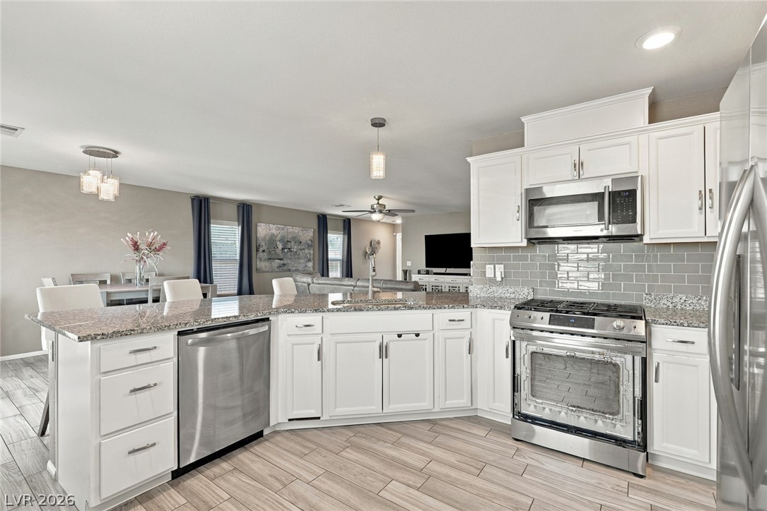 Photo 9 of 40, 9088 Jade Vine Avenue