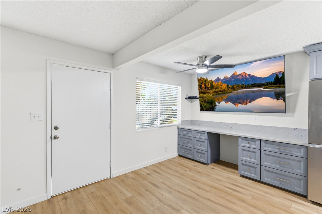 Photo 3 of 208 Orland Street #10