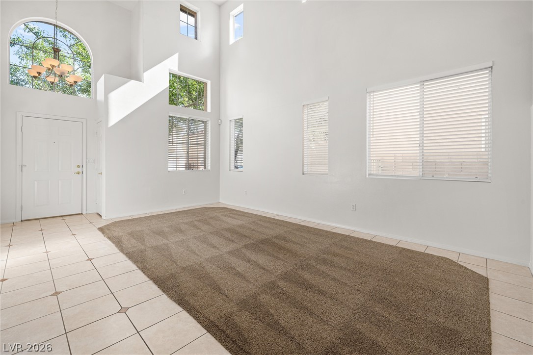 Photo 10 of 43, 10929 Esta Ponia Court