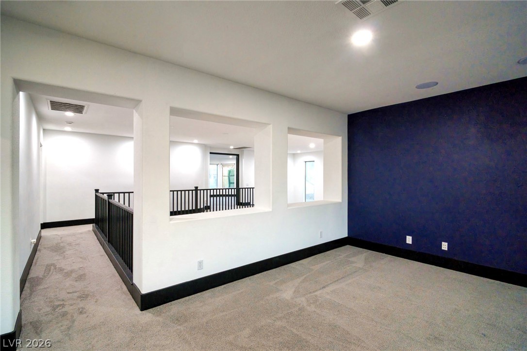 Photo 18 of 35, 6128 Skokie Court