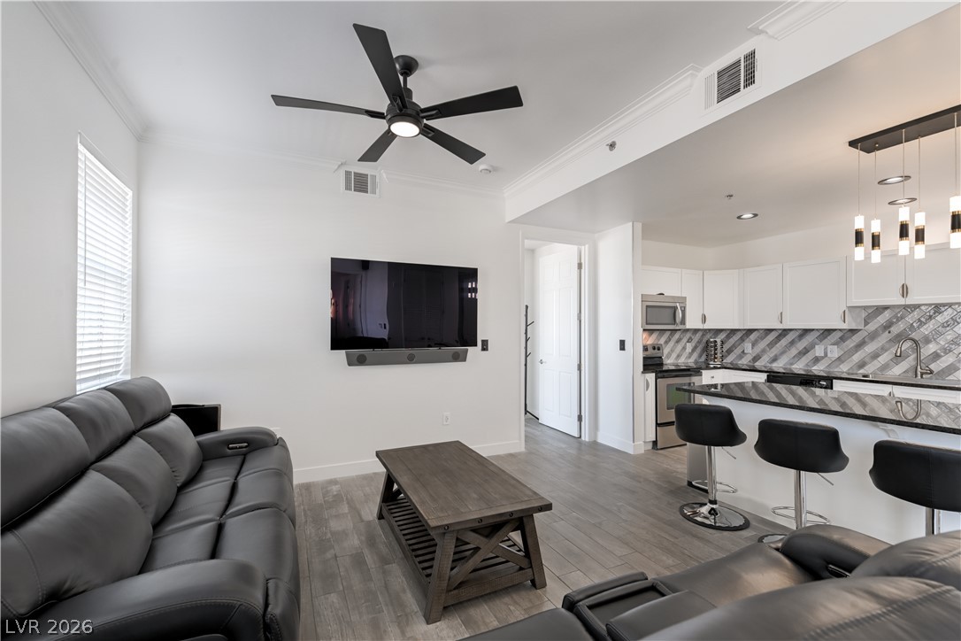 Photo 5 of 2405 W Serene Avenue #717