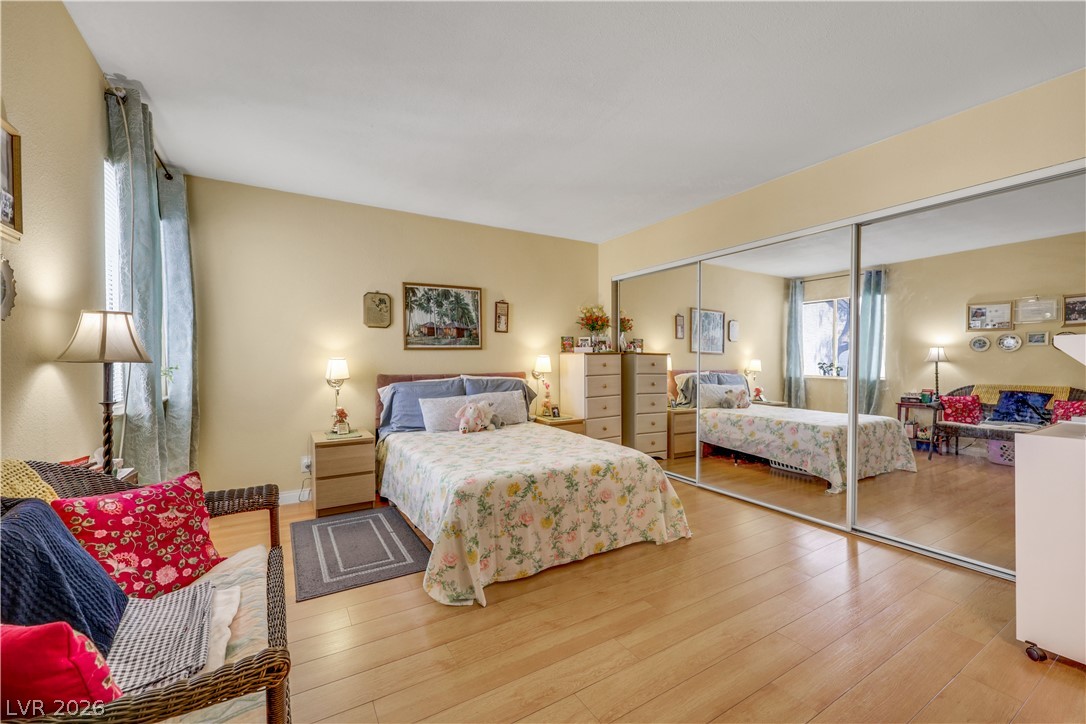 Photo 5 of 1455 E Katie Avenue #L22