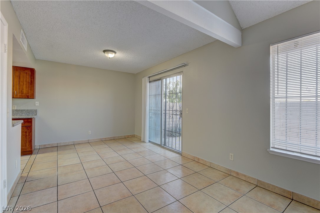 Photo 6 of 20, 3144 Cameron Street