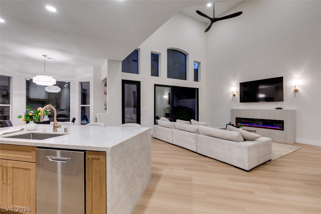 Photo 5 of 2217 Timber Rose Drive