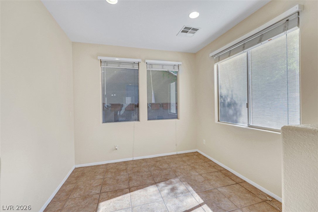 Photo 11 of 36, 2417 Allegretto Avenue