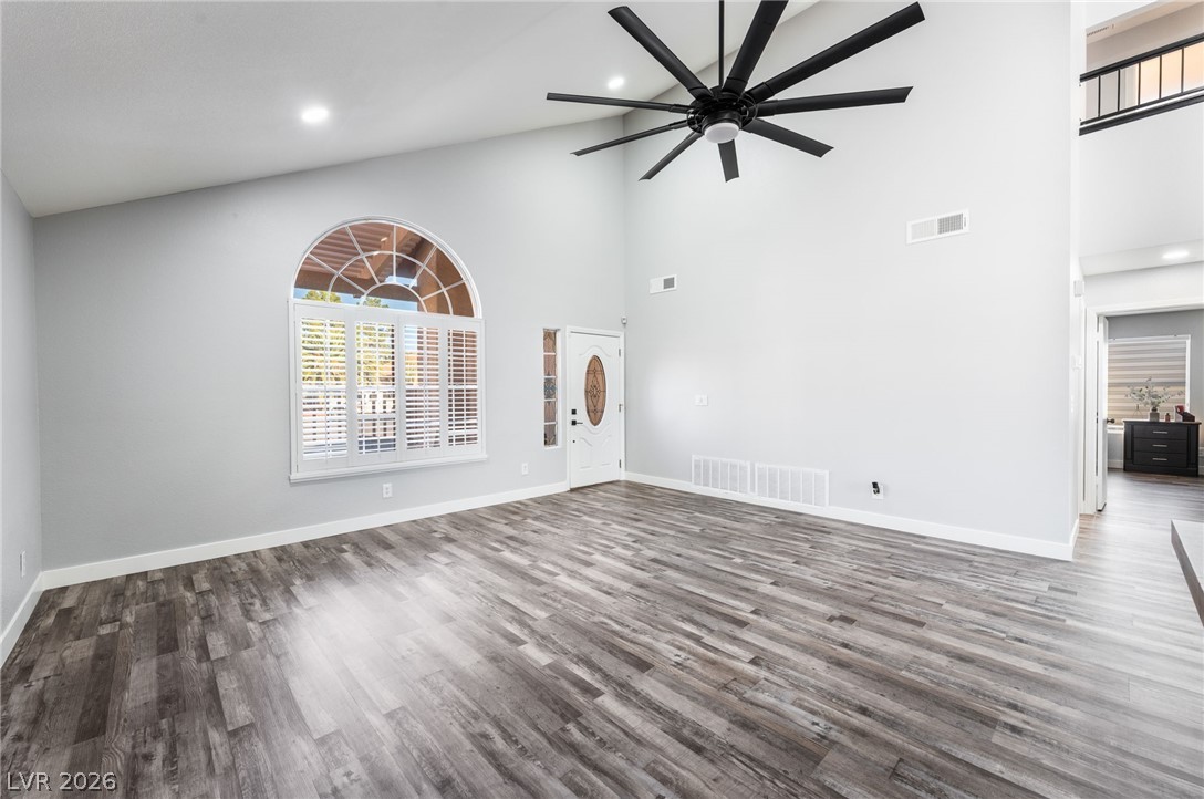 Photo 7 of 44, 4337 Silvercrest Court