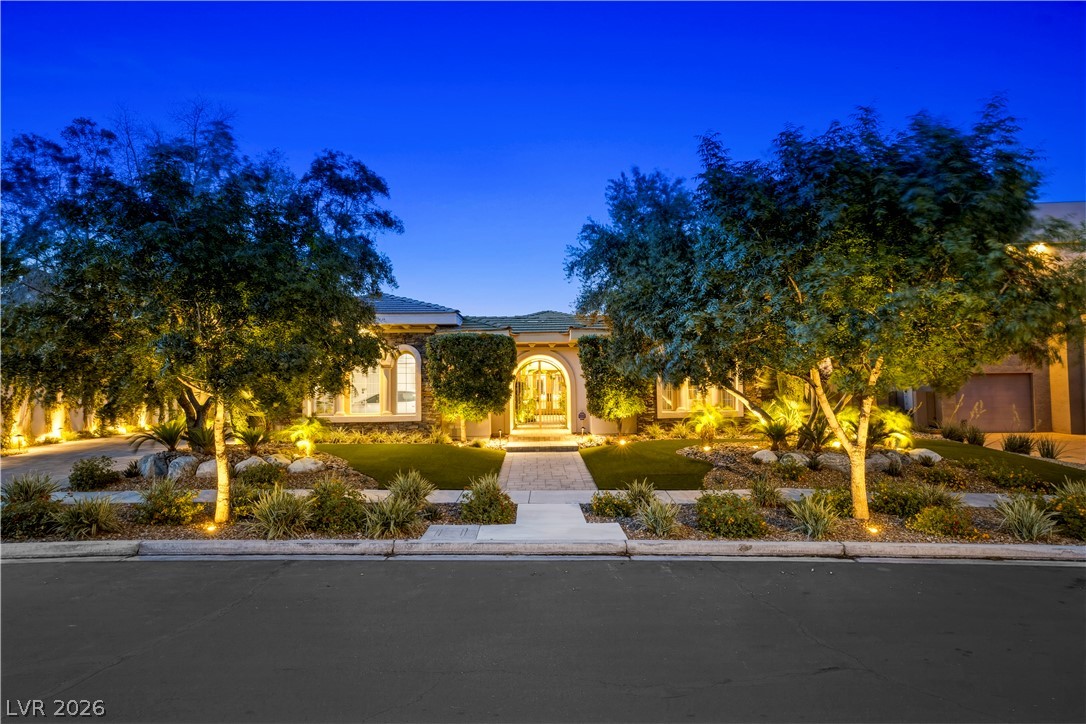 9320 Tournament Canyon Drive, Las Vegas