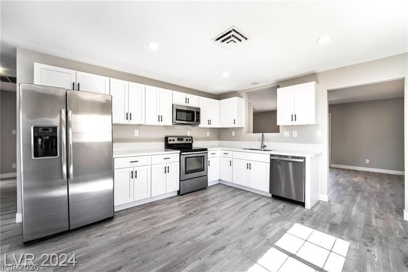 Photo 4 of 5944 Willard Street
