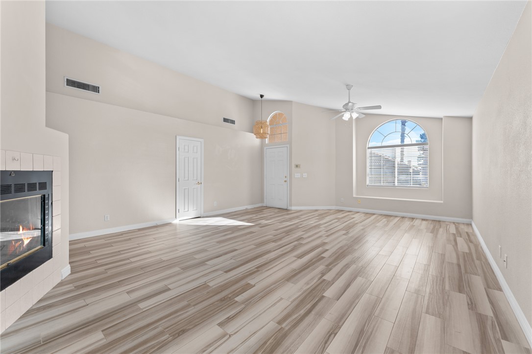 Photo 5 of 3963 Mountain Birch Street