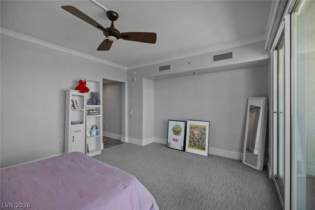 Photo 9 of 41, 2747 Paradise Road #1004