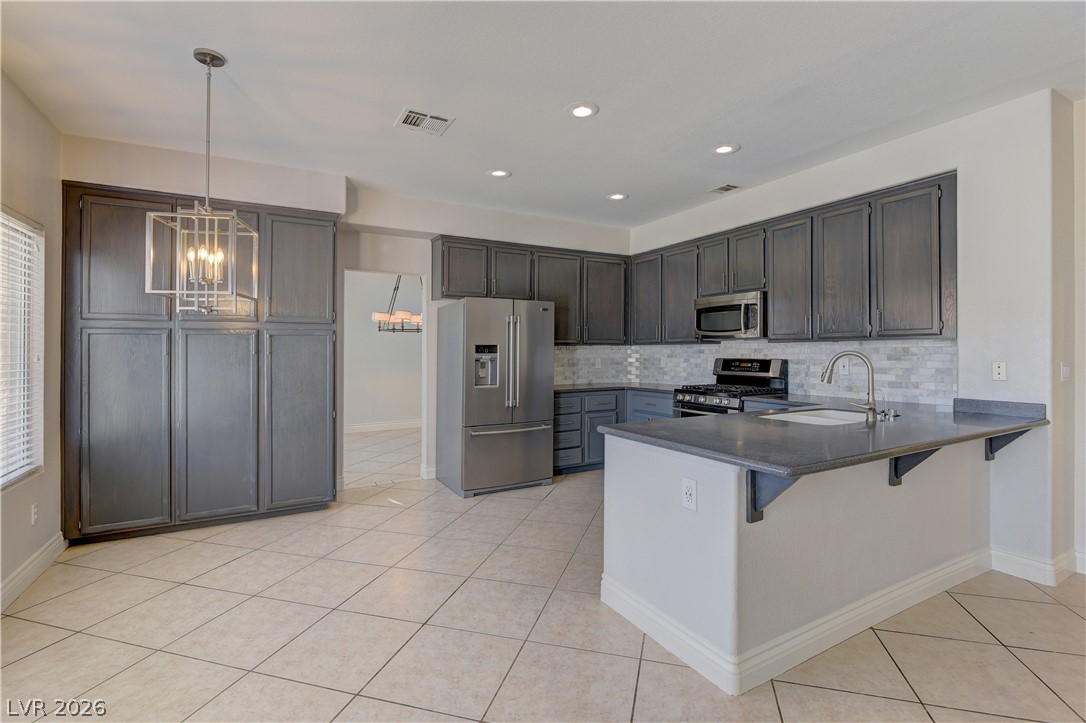 Photo 6 of 31, 9217 Valador Avenue