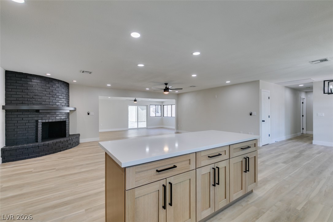Photo 39 of 66, 4016 Roxanne Drive