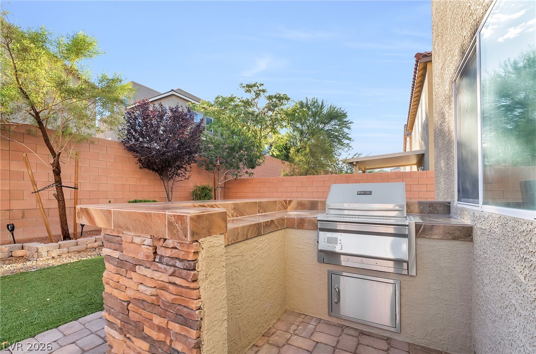 Photo 34 of 40, 7731 W Diablo Drive