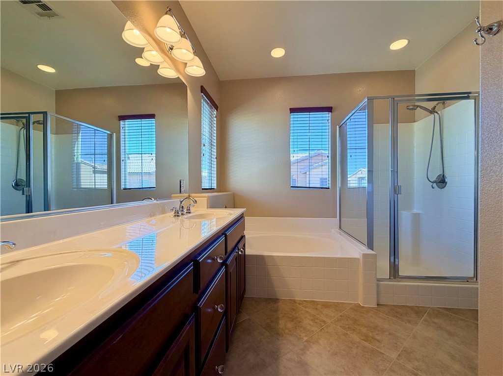 Photo 17 of 33, 11410 Belmont Lake Drive #101