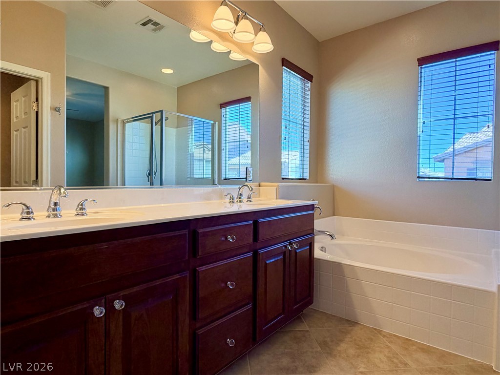 Photo 18 of 33, 11410 Belmont Lake Drive #101