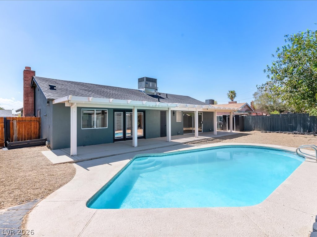 Photo 40 of 56, 5282 Stampa Avenue