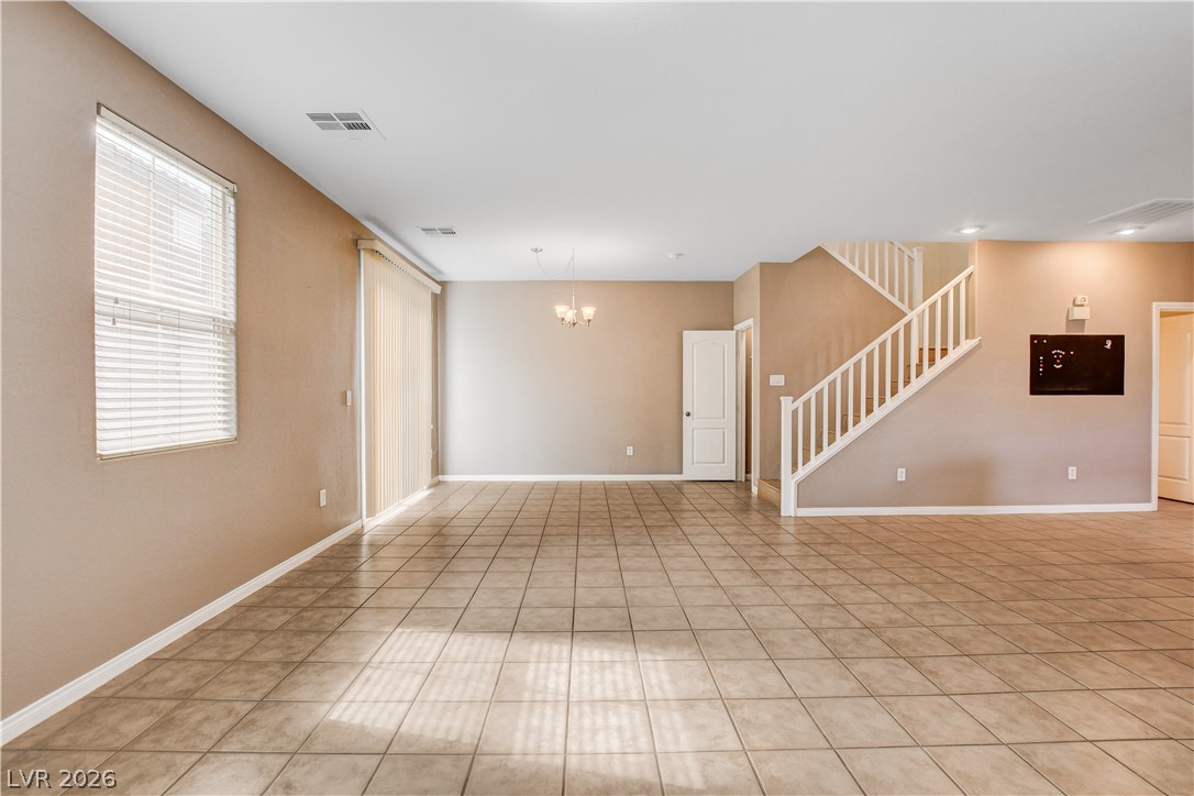 Photo 8 of 33, 9111 Canoga Canyon Court #103