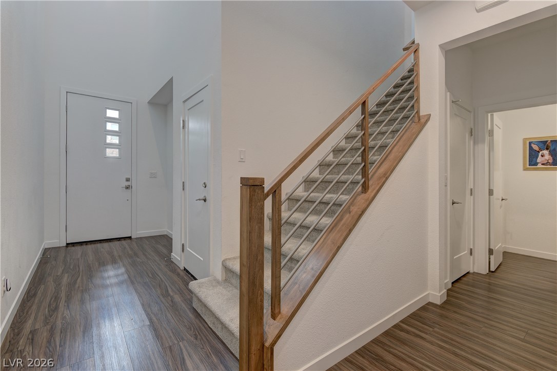 Photo 2 of 3212 Vittoria Avenue