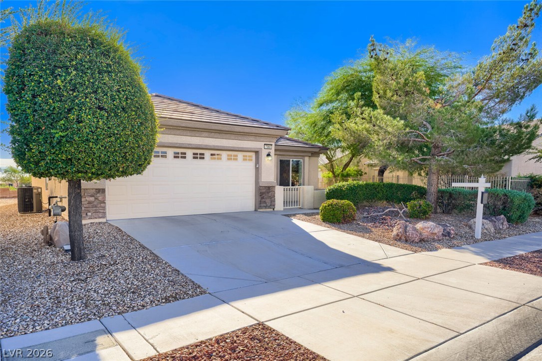 Photo 4 of 7560 Widewing Drive