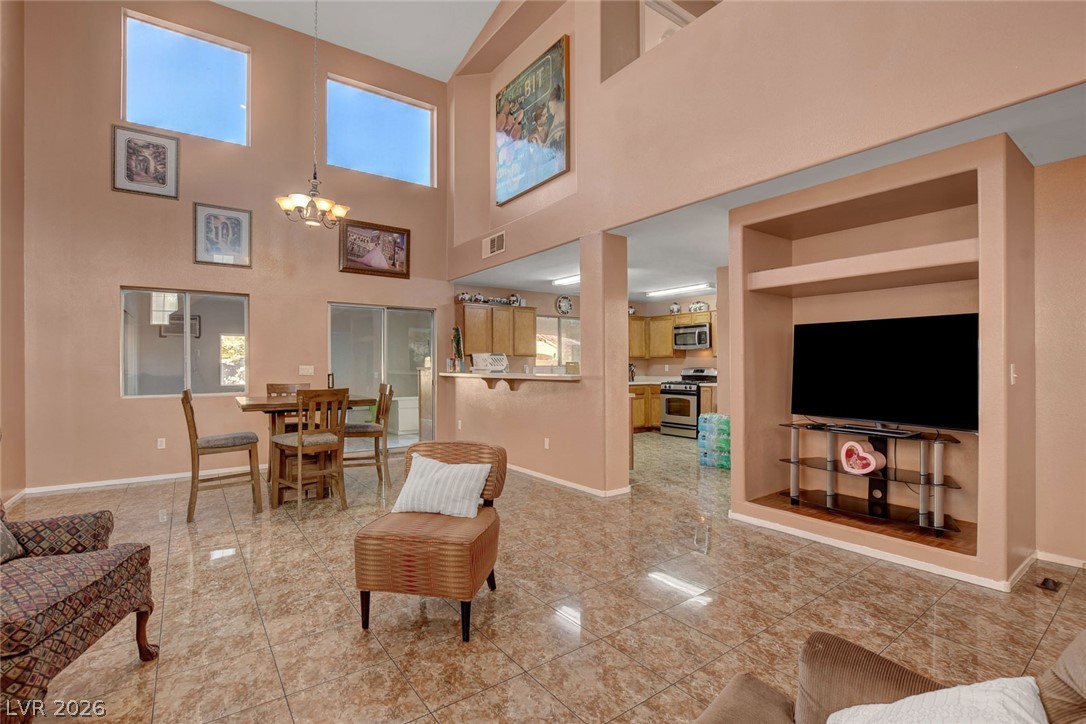 Photo 8 of 47, 810 Bladensburg Street