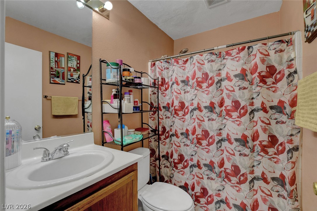 Photo 16 of 47, 810 Bladensburg Street