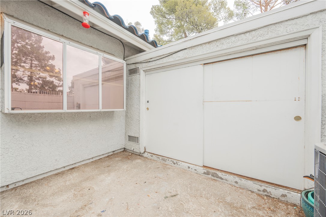 Photo 35 of 46, 2141 Twickenham Place #C