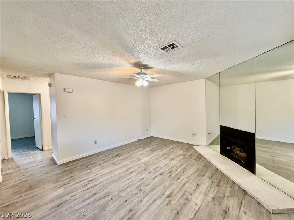 Photo 3 of 717 Rock Springs Drive #201