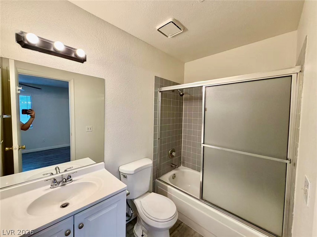 Photo 10 of 14, 717 Rock Springs Drive #201
